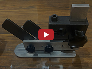 Front Cutting Knife (Main)